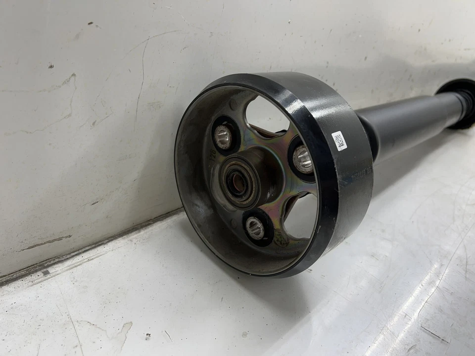 Conjunto de hélice del eje de transmisión trasero BMW 428i F33 F32 2014-2016 OEM 743361 Foto 2 de 4