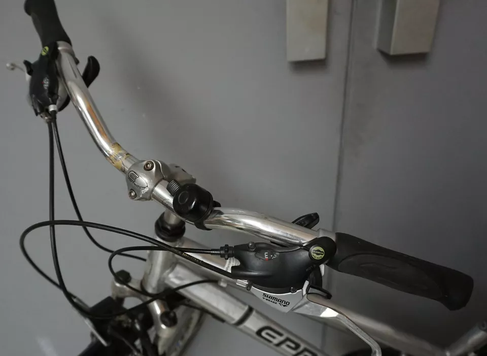 A021-844: Epple CC 1.0 City Trekking Fahrrad Unisex Alu silber 28 Zoll - Bild 2 von 4