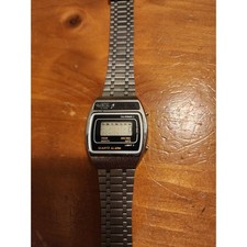 Vintage Quintel Digital Quartz Alarm Watch Si...