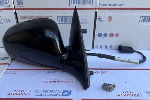 2009-2011 Lincoln Town Car RH Passenger Side View Mirror OEM 1406568 W/Hardware