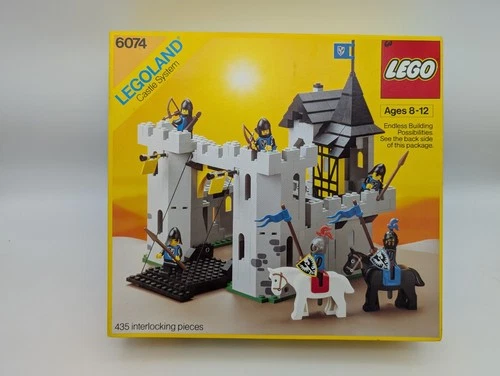 New LEGO Castle: Black Falcon's Fortress (6074)