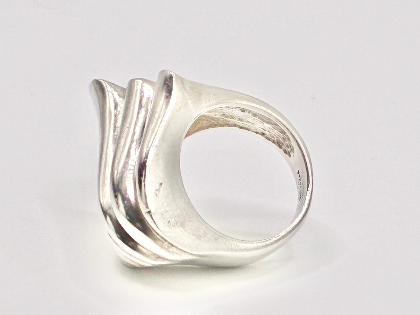 Sterling Silver Sculptural Statement Ring – Size … - image 2
