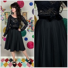 Vintage 1970s Black High Waisted Pleated Skirt  29" Waist
