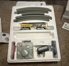 Pittsburgh Penguins Hawthorne Village Yellow F-3 B UNIT with track & transformer