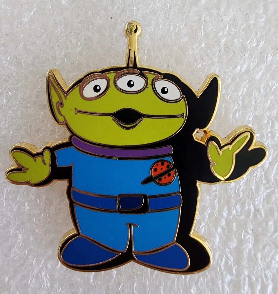 DISNEYLAND RESORT PARIS ~ JUEGO DE 3 PINES TOY STORY ~ BUZZ~ALIEN~ZURG~ ¡ENVÍO GRATUITO! Foto 4 de 4