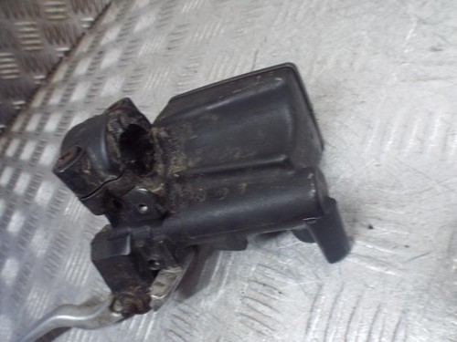 Triumph Thunderbird 900 885cc Mid 90s Clutch Master Cylinder & Lever - Picture 6 of 10