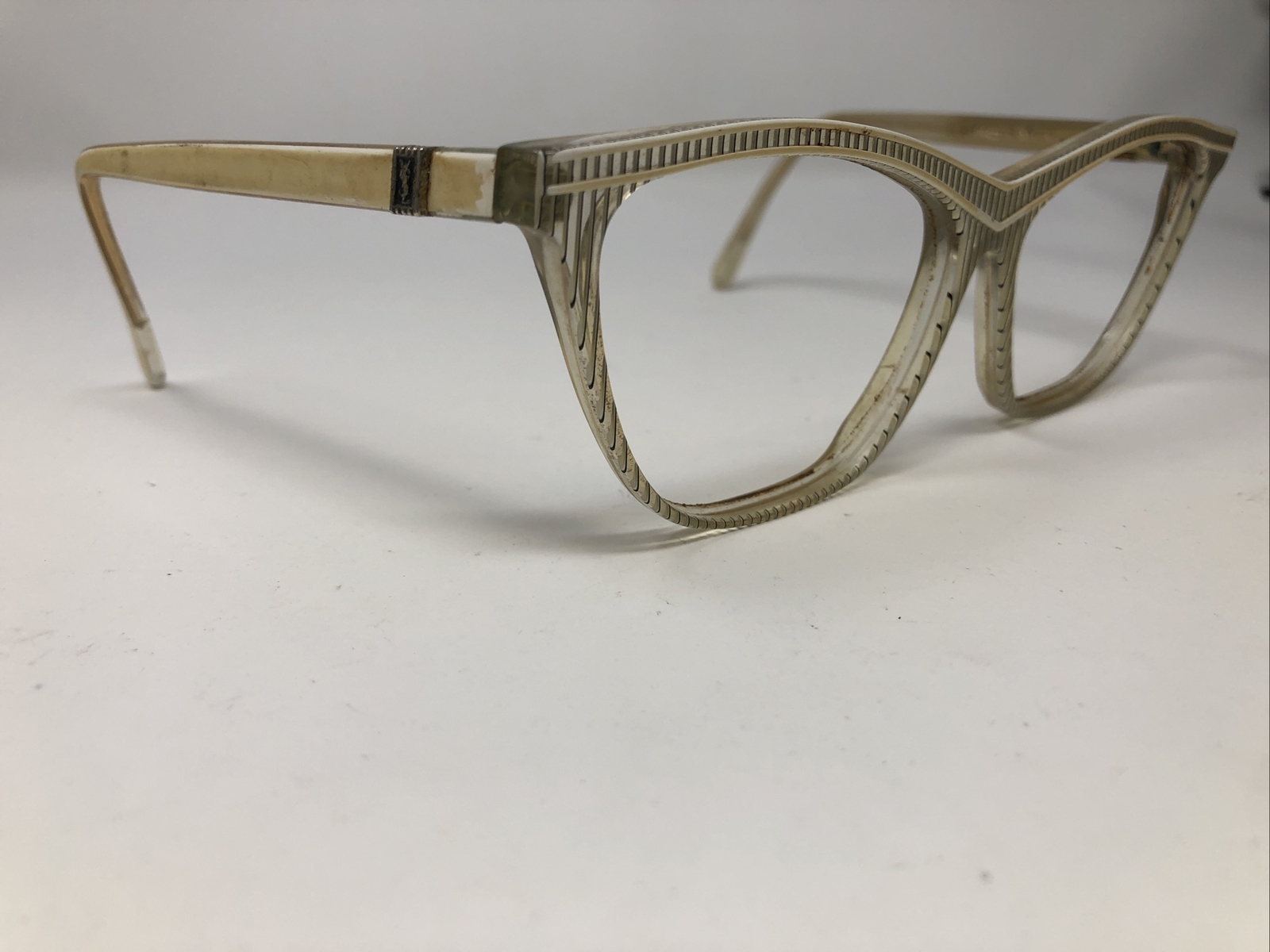 Occhiali da sole Yves Saint Laurent montatura HYRTIOS 60 12 321 beige cerchio completo 644