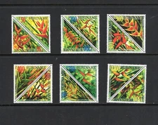 S3159   Suriname   1999   flora flowers Heliconia   PAIRS   MNH