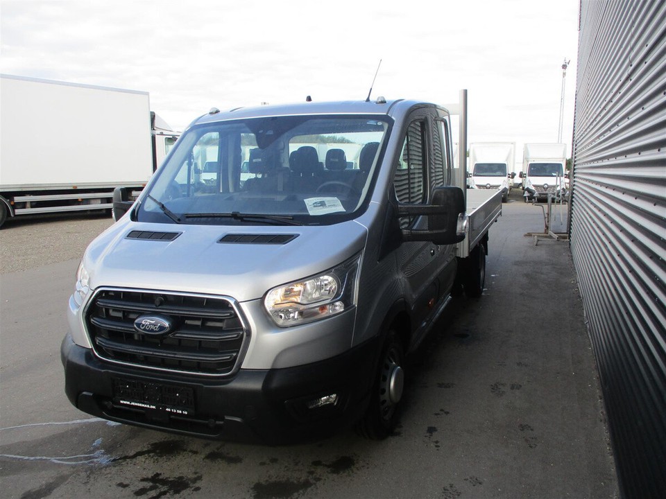 Ford transit 470