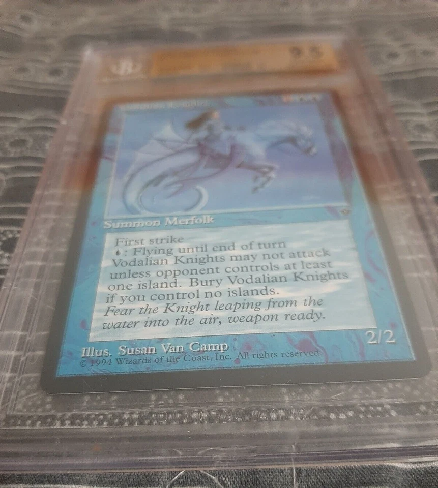 = Vodalian Knights (Fallen Empires) = BGS 9.5Q+ MTG Magic the Gathering - Image 3 of 4