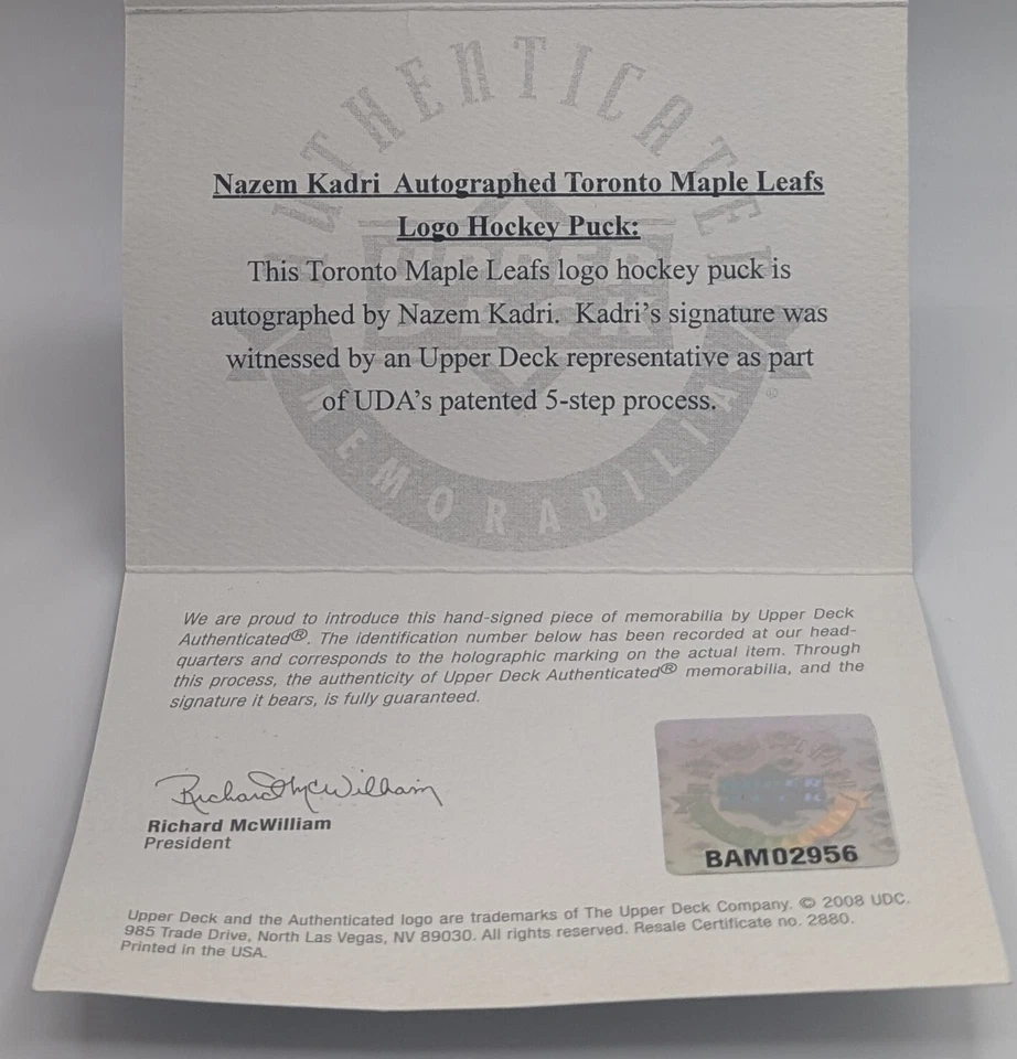 NAZEM KADRI FIRMADO TORONTO HOJAS DE ARCE JUEGO DISCO UDA CERTIFICADO DE AUTENTICIDAD NHL Foto 4 de 4