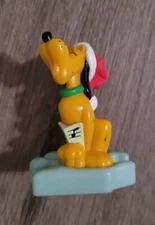 Caroling Pluto McDonalds Toy - Disney - 2000 - Once Upon A Christmas happy Meal