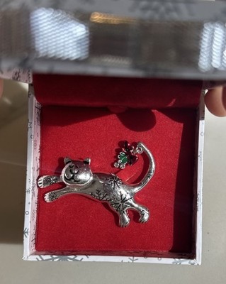 Happy Holidays Kitty Cat Christmas Cat Pin Brooch Playful Cat Merry & Bright