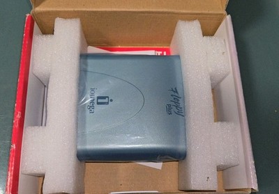 New Iomega CRE-01A Floppy Plus 7-in-1 USB Floppy Disk and Memory Card Reader