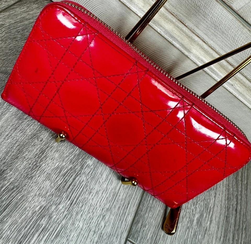 Бумажник женский Dior Passion розовый лакированный каннаж телячья кожа континентальный на молнии вокруг - Изображение 2 из 4