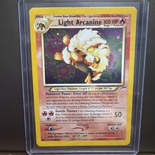 Light Arcanine 12/105 Neo Destiny Holo Vintage NM/MT