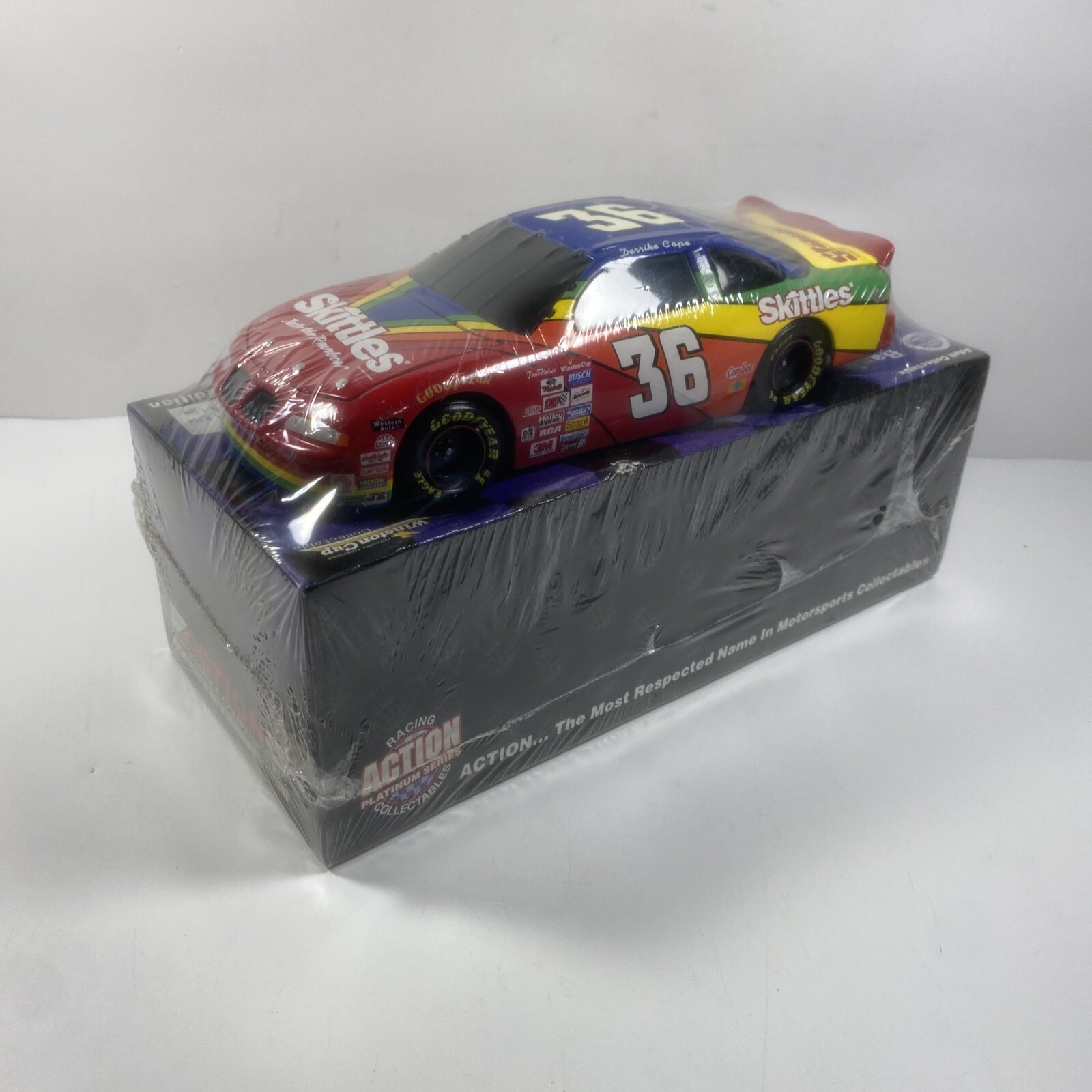 Derrick Cope 1997 Skittles #36 Pontiac Grand Prix 1/24 NASCAR Diecast BWB