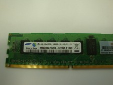 Samsung 4GB PC3-10600R ECC DDR3-1333 M393B5270CH0-CH9Q5 1029