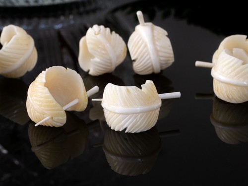 Pendientes cuerno hueso pluma criollos oreja bisutería blanco negro er016 - Imagen 15 de 15