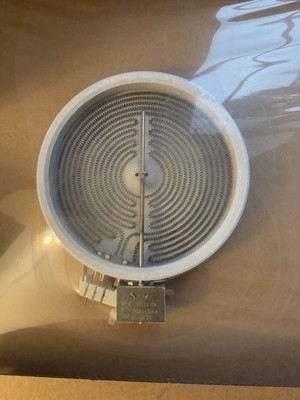 6-dyuymovyy element s poverkhnostnym izlucheniyem Electrolux 318178110