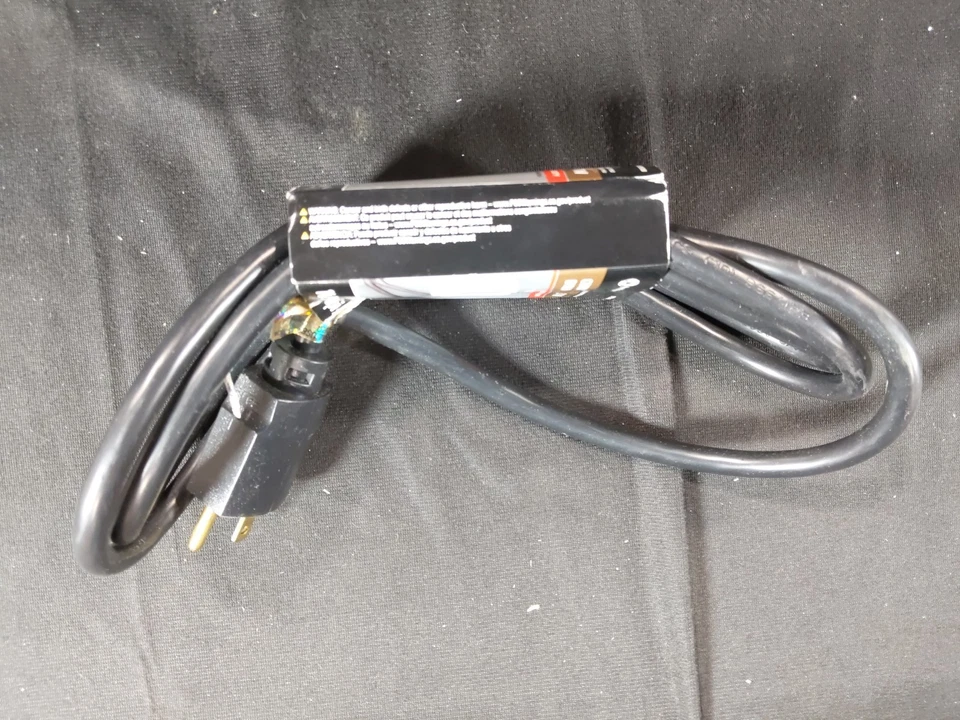 Southwire 14/3 Power Tool Replacement Cord - 6-Foot, Black 15 A 9716SW8808 SJTW - Image 4 of 4