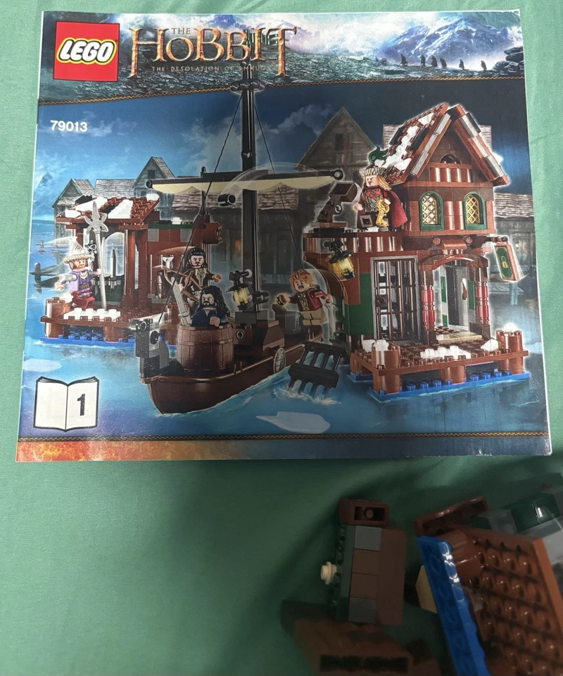 LEGO Lord of The Rings 79013 Lake Town Chase (PARTIAL BUILD) with instructions - Image 2 of 4