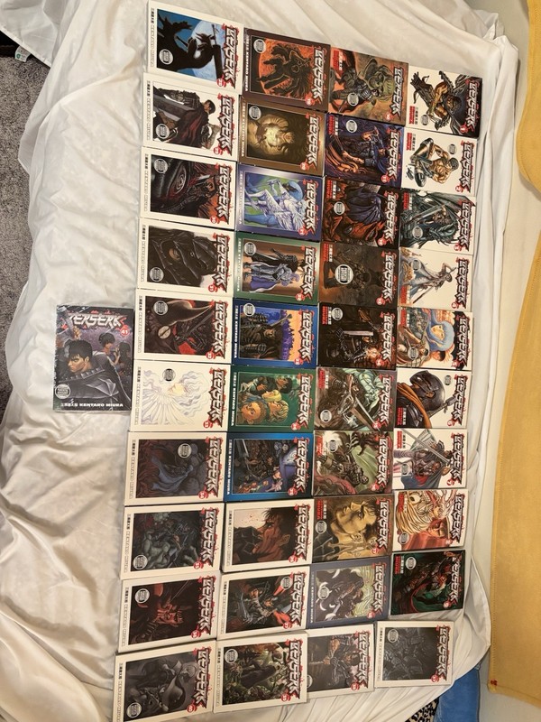 BERSERK Manga English Paperback Set (Volumes 1-41) - Kentaro Miura, Dark Horse