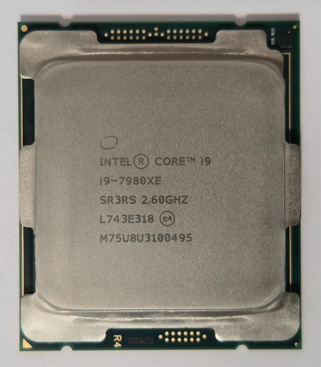 Processeur Intel Core I9-7980XE Reconditionné - 12 Cœurs, 2.6 GHz, Cache 24.75 Mo - Socket LGA2066 - Garantie Reconditionné