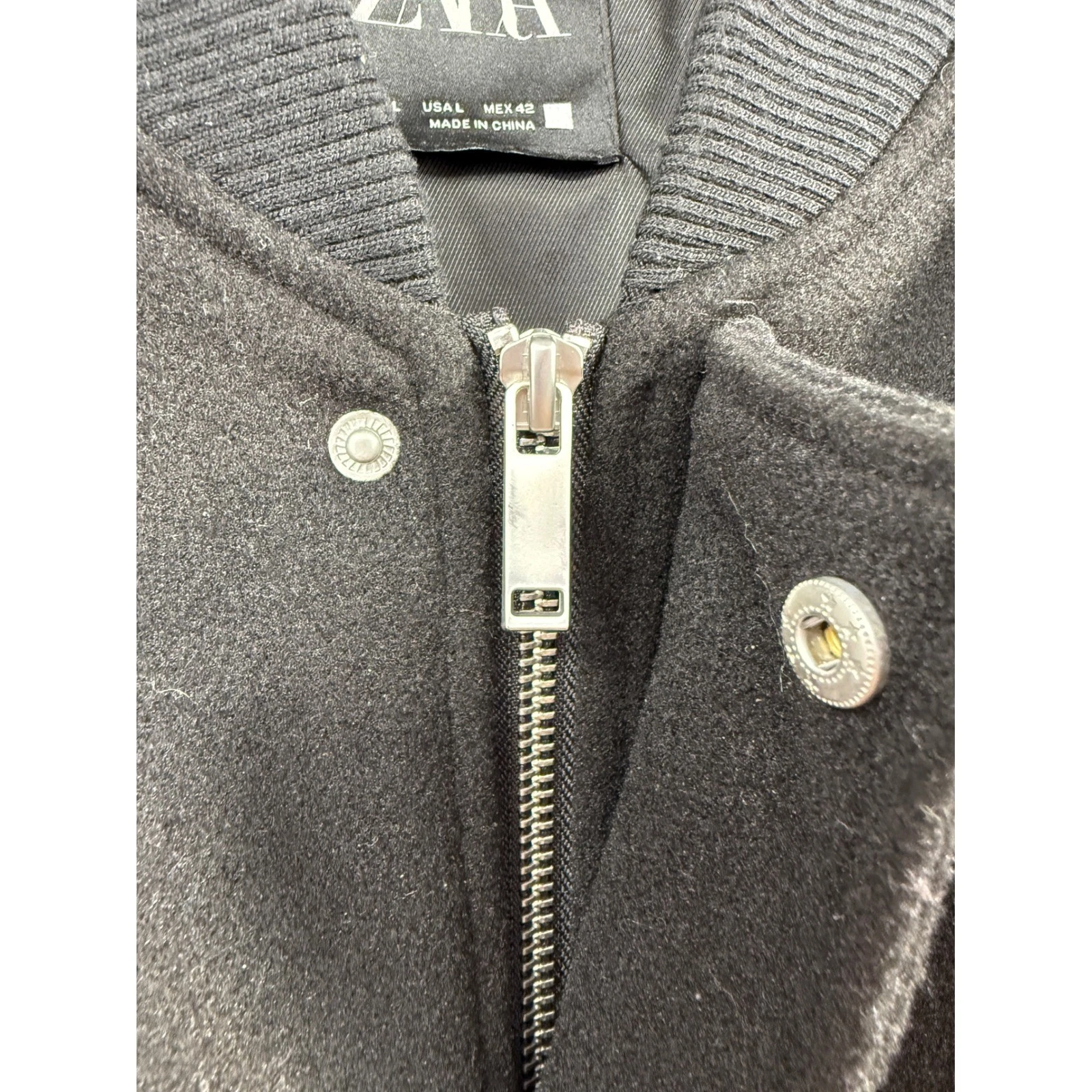 Zara Bomber Jacket Men Large Black Textured Full Zip Snap Closure Outerwear - product detail image 5