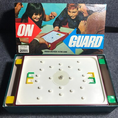 VTG 1967 ON GUARD Parker Brothers Tilting Game #456 - No Instructions -Made USA
