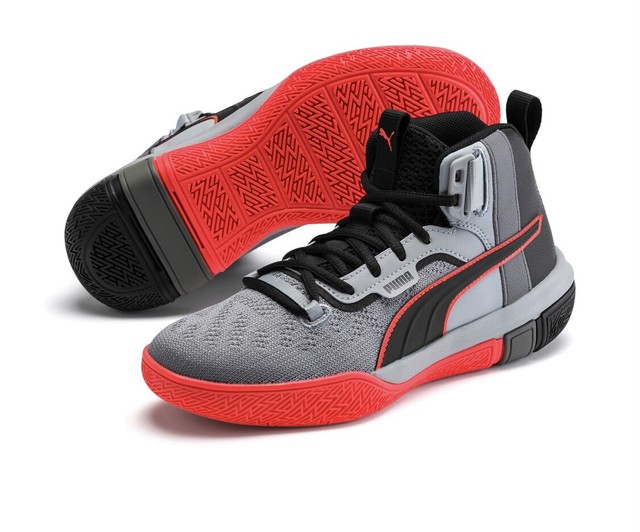 boys basketball shoes size 4