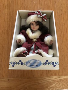 poupee de collection doll