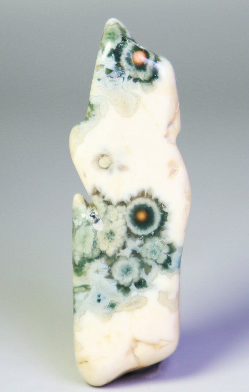 Natural Ocean Jasper Agate Eye Quartz Crystal Stone Pendant Mineral Specimen