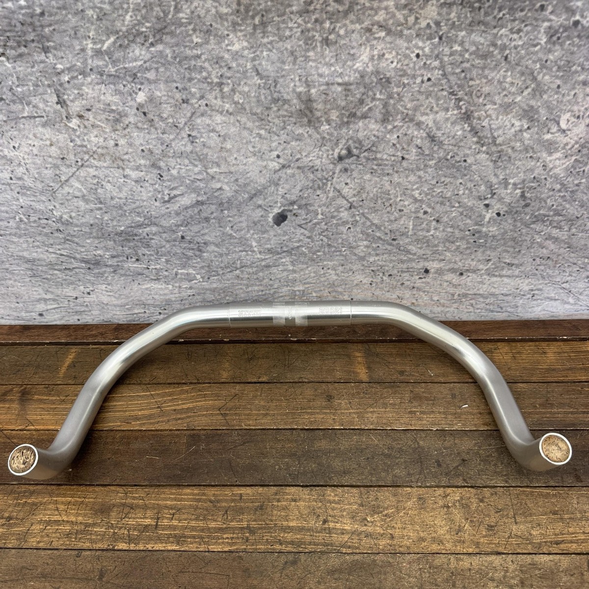 仏フィリップ・鉄マースバー Nitto RB021 Bullhorn Handlebar 26.0 Clamp Track Fixie Bar Fits