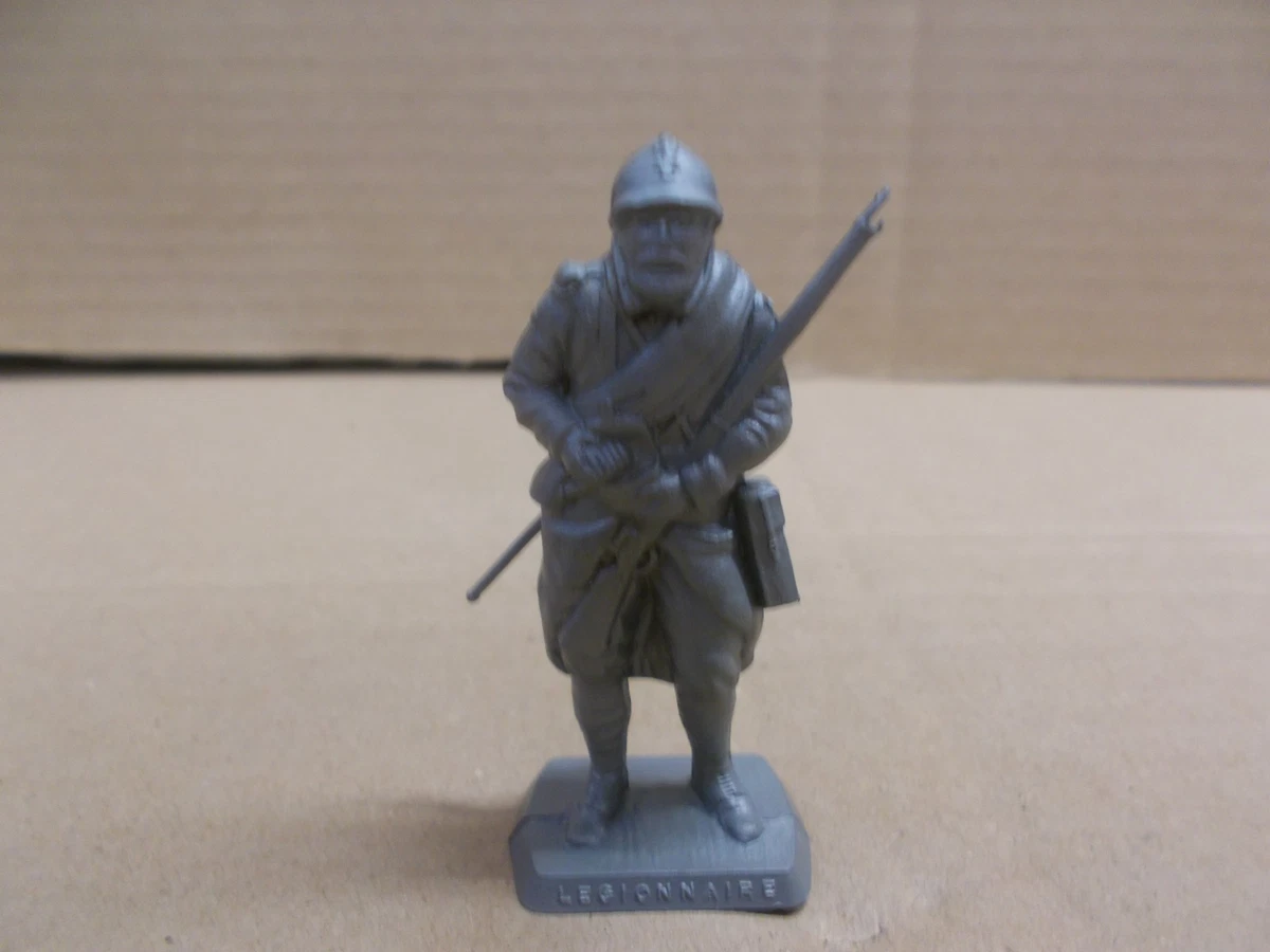 Un lot important de soldats dont: Mokarex,... - Lot 0 - De