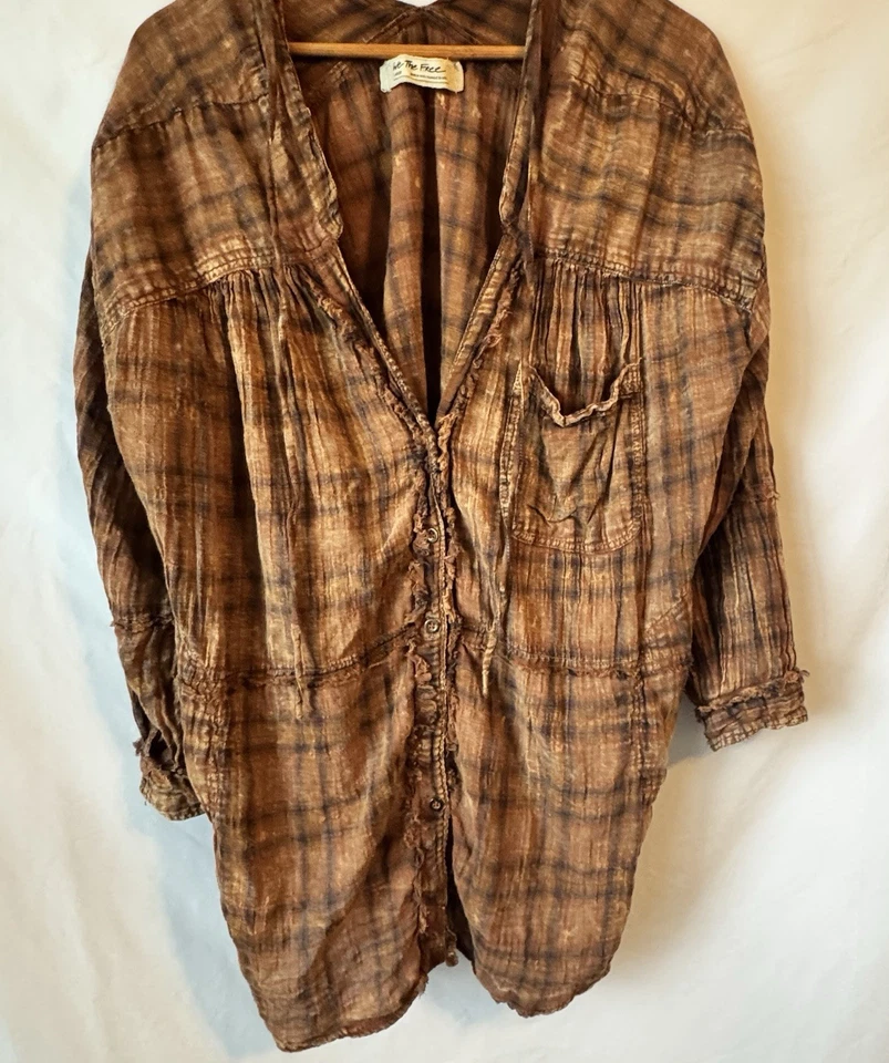 Free People 衬衫女式大号磨边波西米亚长袖棕色轻便流浪汉 — 第 3/4 张图片