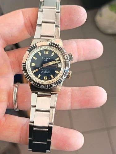 Orologio Sicura Skin Diver 400 Mt Vintage.