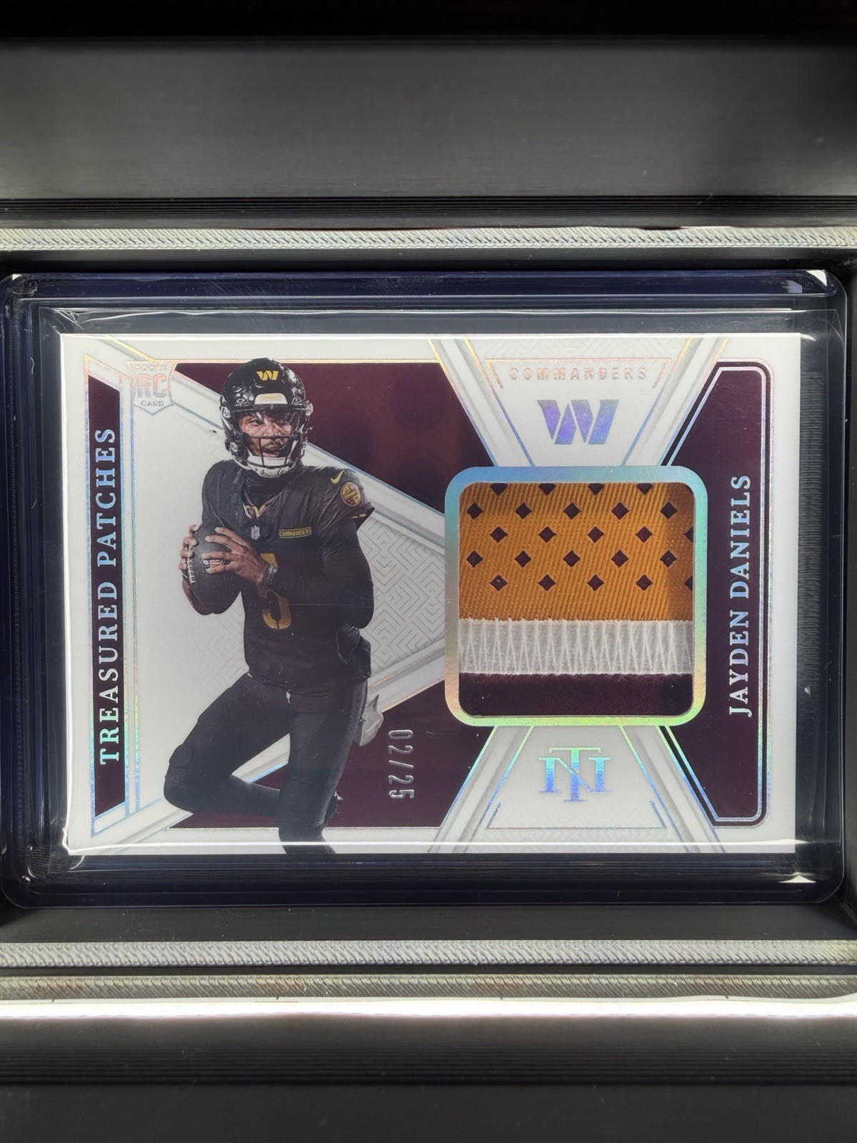 2024 National Treasures Jayden Daniels Rookie Patch /25