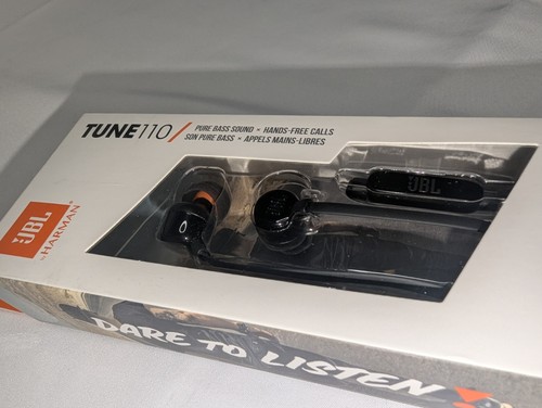 JBL Tune 110 Wired In-Ear Headphones with JBL Pure Bass Sound Black - Picture 9 of 9