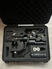 zhiyun crane v2 3-axis handheld gimbal stabilizer