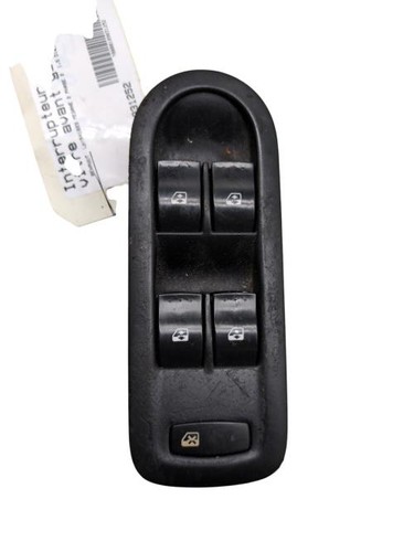 Fensterheberschalter vorne links RENAULT MEGANE 2 PHASE 2 8200315042