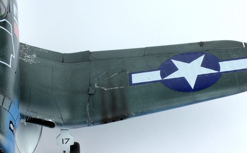 PreSale USMC F4U-1A Corsair, Pacific Battlefield WWII 1:48 Pro Built Model - Picture 15 of 24