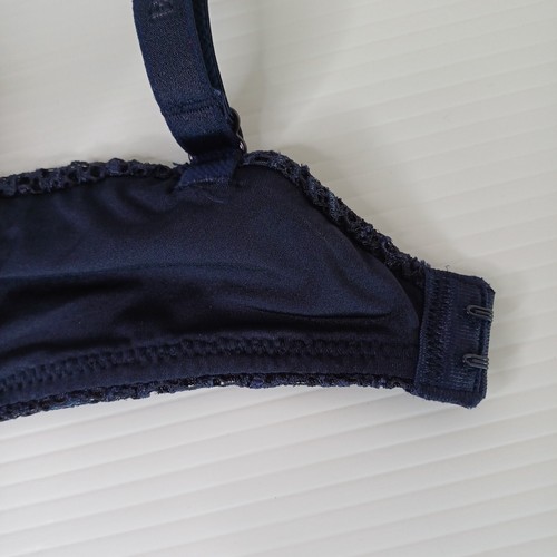 Berlei Bra 10C Blue Contour Underwire Moulded Cup - Picture 6 of 8