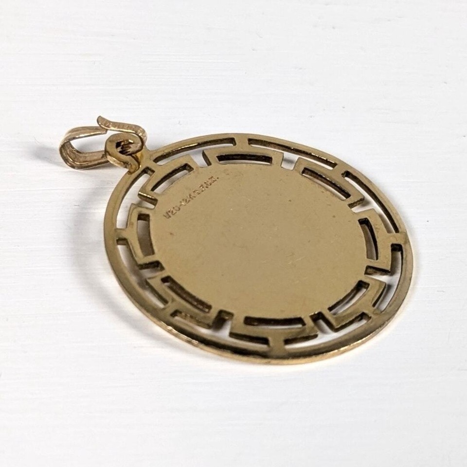 Vintage 1/20 12k Gold Filled Virgo Astrology Horoscope Medallion