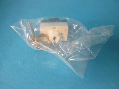 NEW 31203 KEYED SWITCH ASSEMBLY 2 KEYS 32796 639-851042-1 15A 125-250VAC 1/2HP