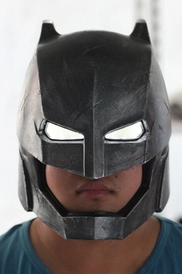 DC Batman Heavy Armor Helmet LED Mask 1:1 Wearable FRP Halloween Cosplay Prop - Image 3 of 4