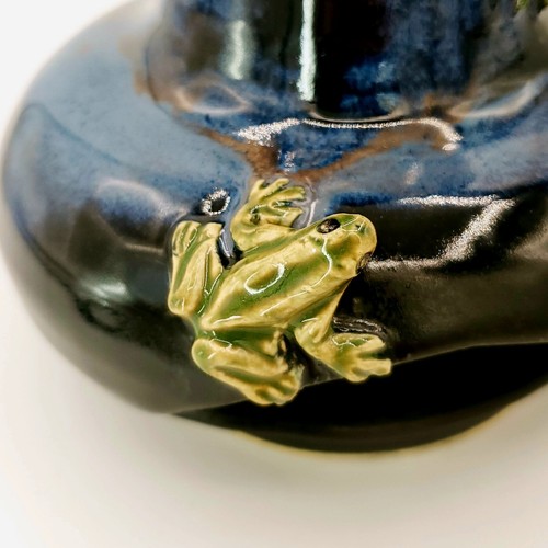 MAC D Signed Studio Pottery Incense Chimney Burner Candle Holder Frog Dragonfly - Afbeelding 6 van 14