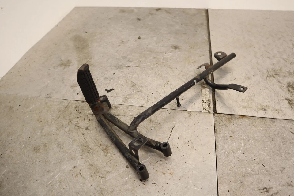 Honda CBR600F 1989 OEM clavija trasera derecha pasajero Foto 3 de 4