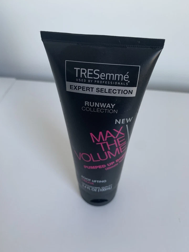 TRESemmé Max The Volume Crema Levantadora de Raíces Corporales Bombeada 3.4 OZ Nueva Foto 2 de 4