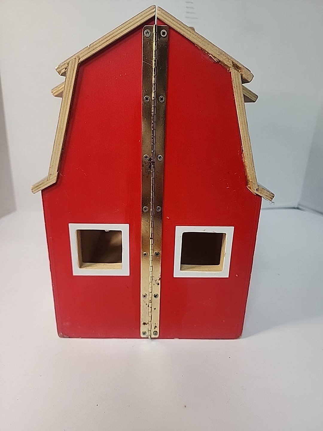 Melissa & Doug Fold & Go 2 Story Wooden Barn Toy OPENING DOORS